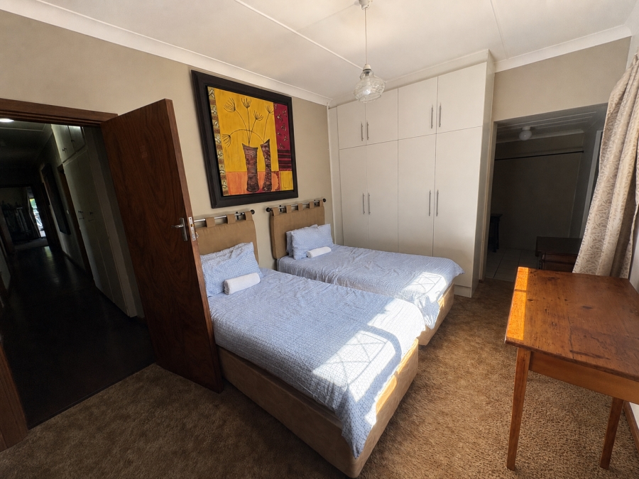 4 Bedroom Property for Sale in Nahoon Beach Eastern Cape
